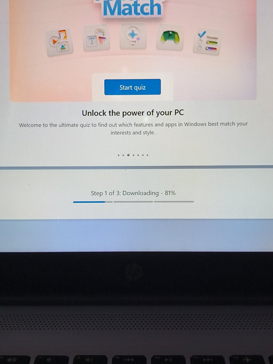 Чистая установка Window 11 без файла ответов (Rufus и т.п.) требует в процессе подключение к Интернету. Ради прикола отключил Wifi, а эта херня якобы чего-то скачивает уже минут двадцать, прогресс бар идёт от 16% без сети. Скипнуть эту фикцию нельзя