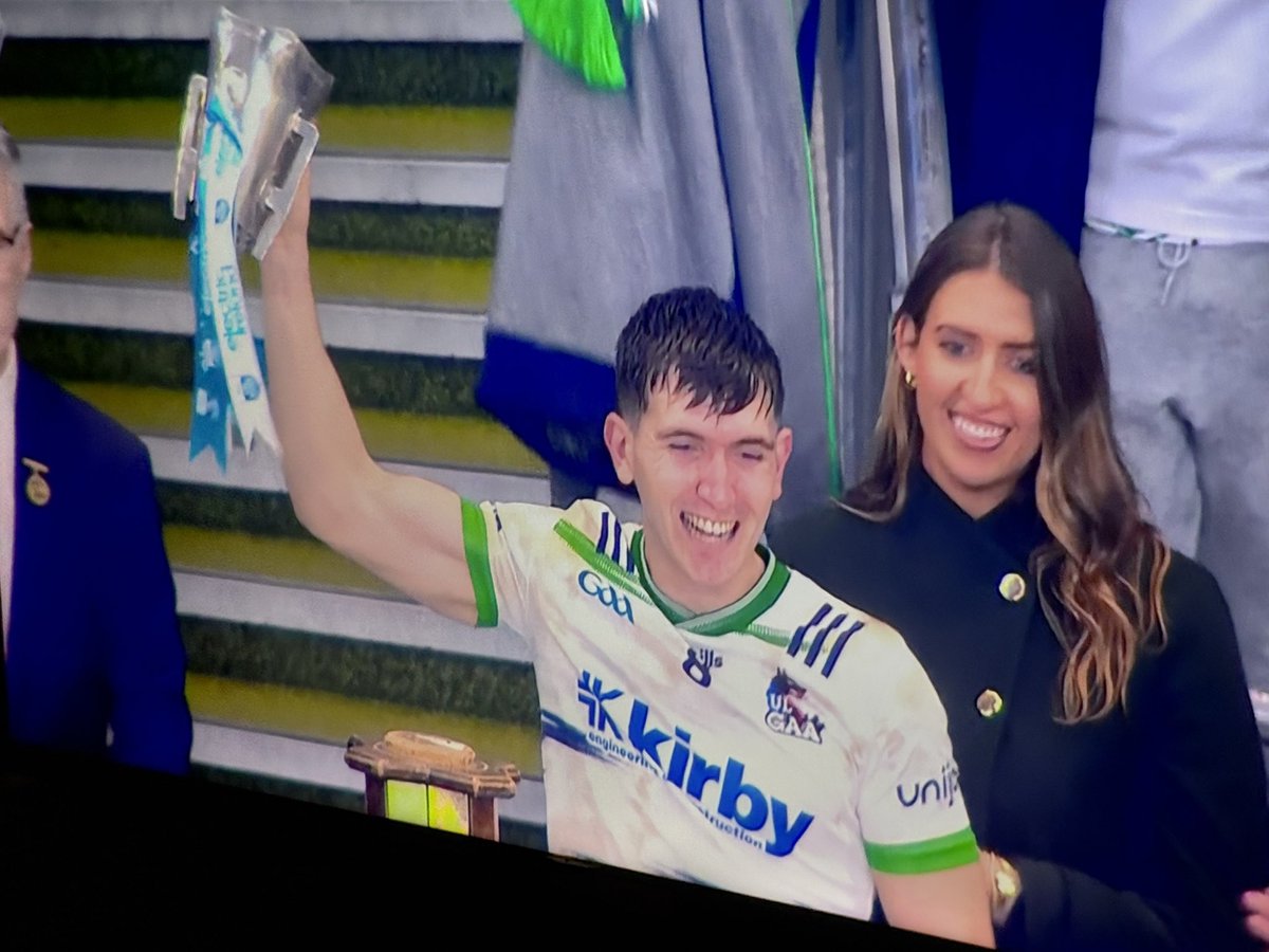 Derrick Lynch tweet media