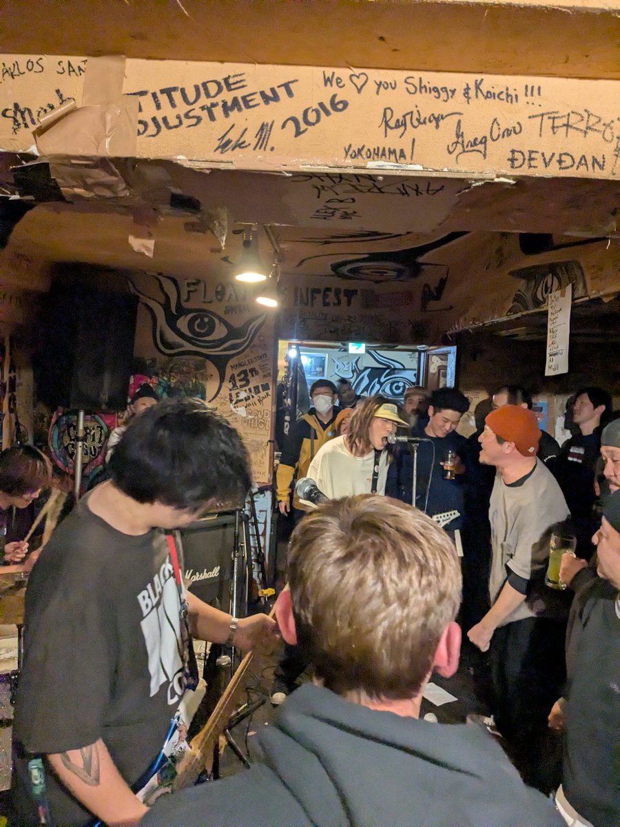 メキシカンとタートル、エルプエンテ似合いすぎ。今日最高だった。タライラッカは写真撮ってない！