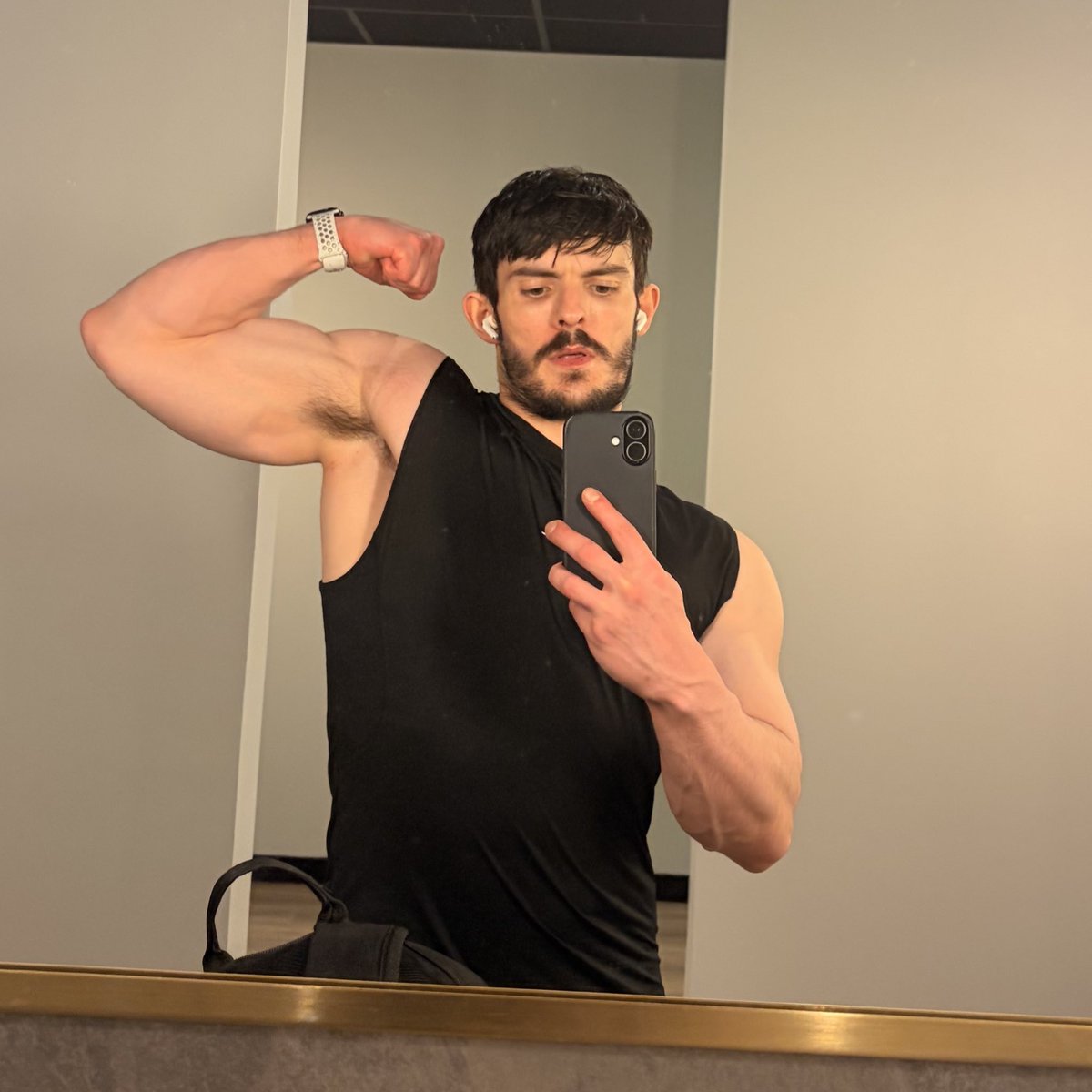 Lee Dawson tweet media