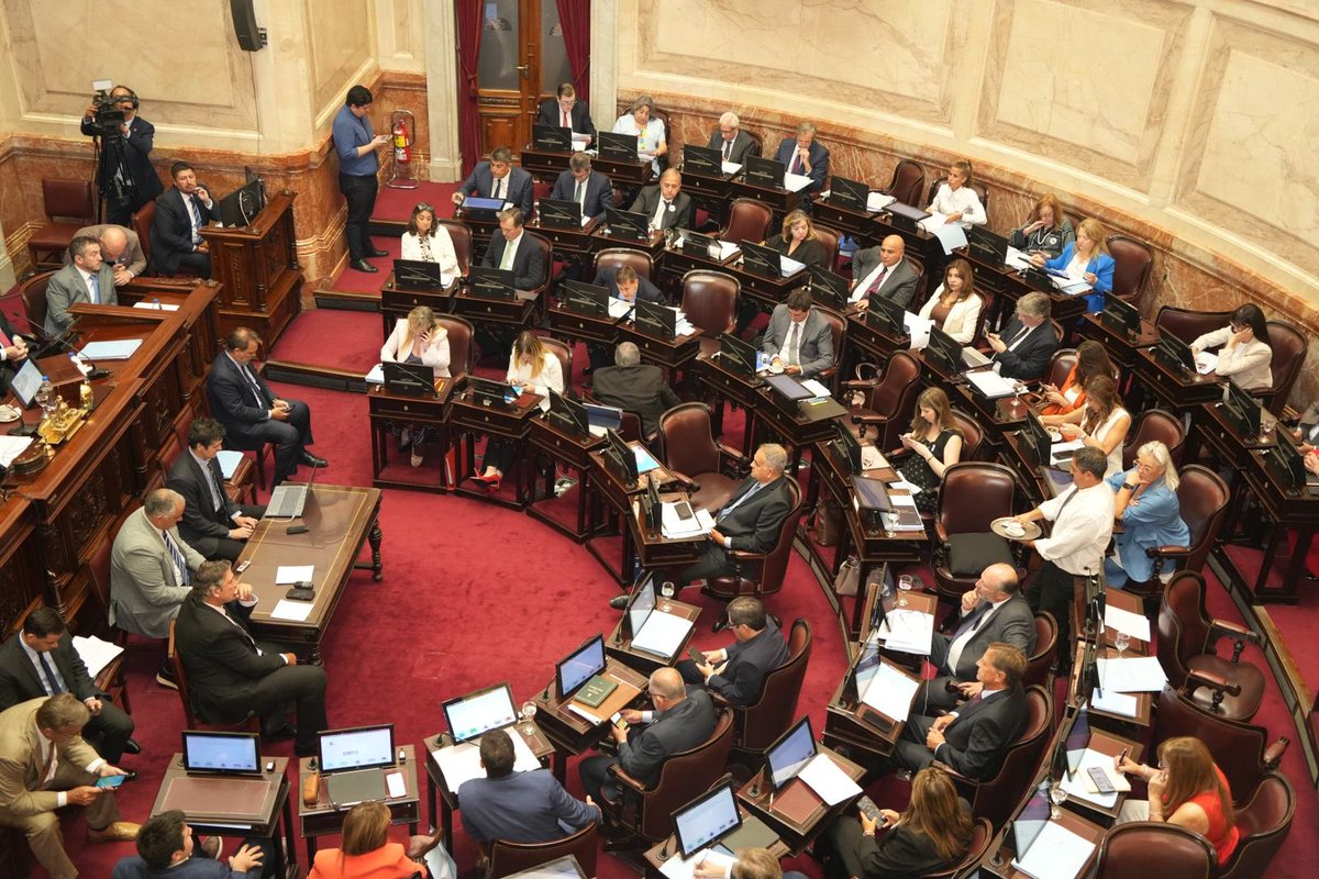 Con responsabilidad, diálogo y apego a la Constitución, estamos dando los debates que la Argentina necesita: reglas claras y leyes que impulsen el trabajo y el desarrollo.

El Congreso más reformista de la historia va a estar a la altura del momento histórico que vivimos.
