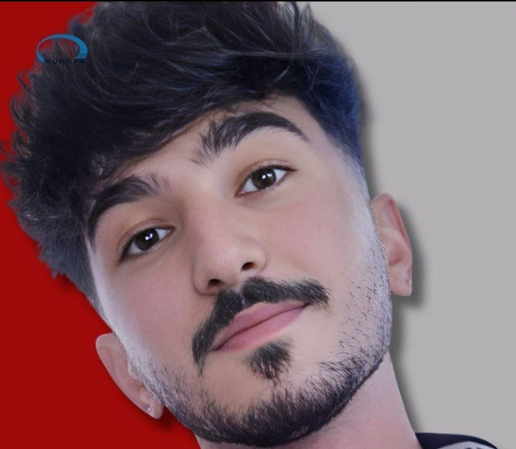 ت پرزەێ نەرمەوارانی
گوڵە زەردەێ وەهارانی
لە هاڵم کەێ خەوەر زانی

هزاران ژان لە دڵ دێرم

#کاروانی_شەهیدان
#کوردستان