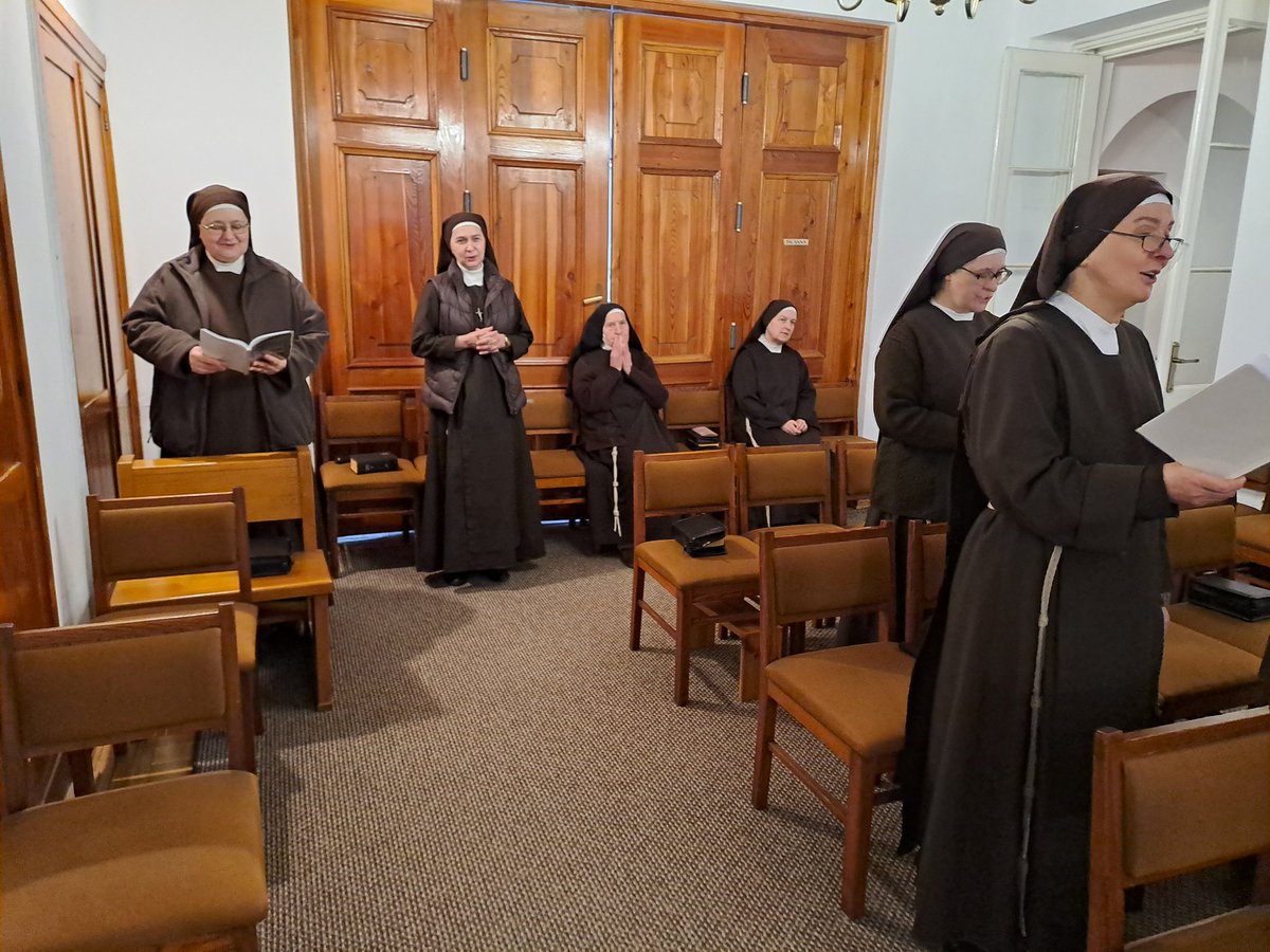 Siostry Franciszkanki Służebnice Krzyża tweet media