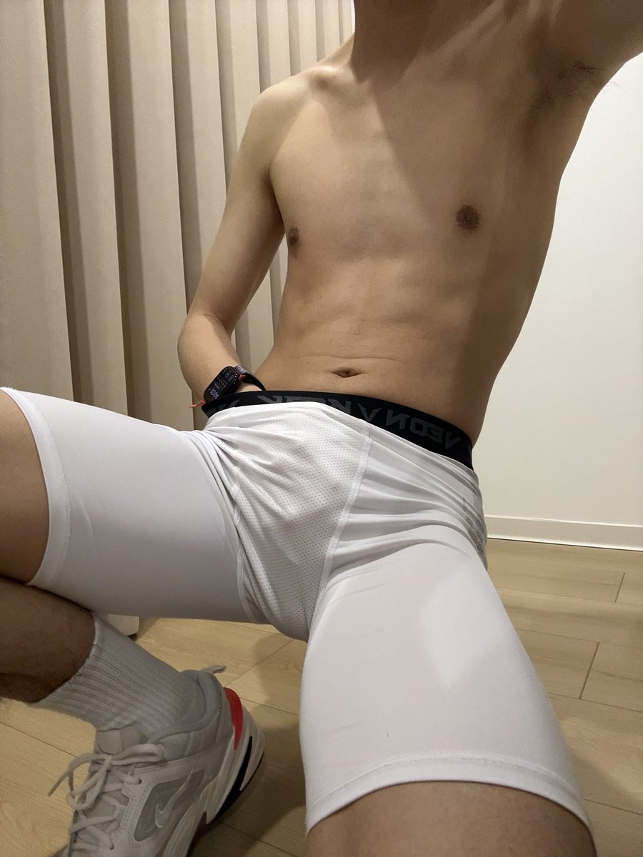 你们的小f tweet media