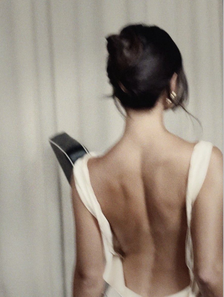 𝒥 (@suaverotic) on Twitter photo 