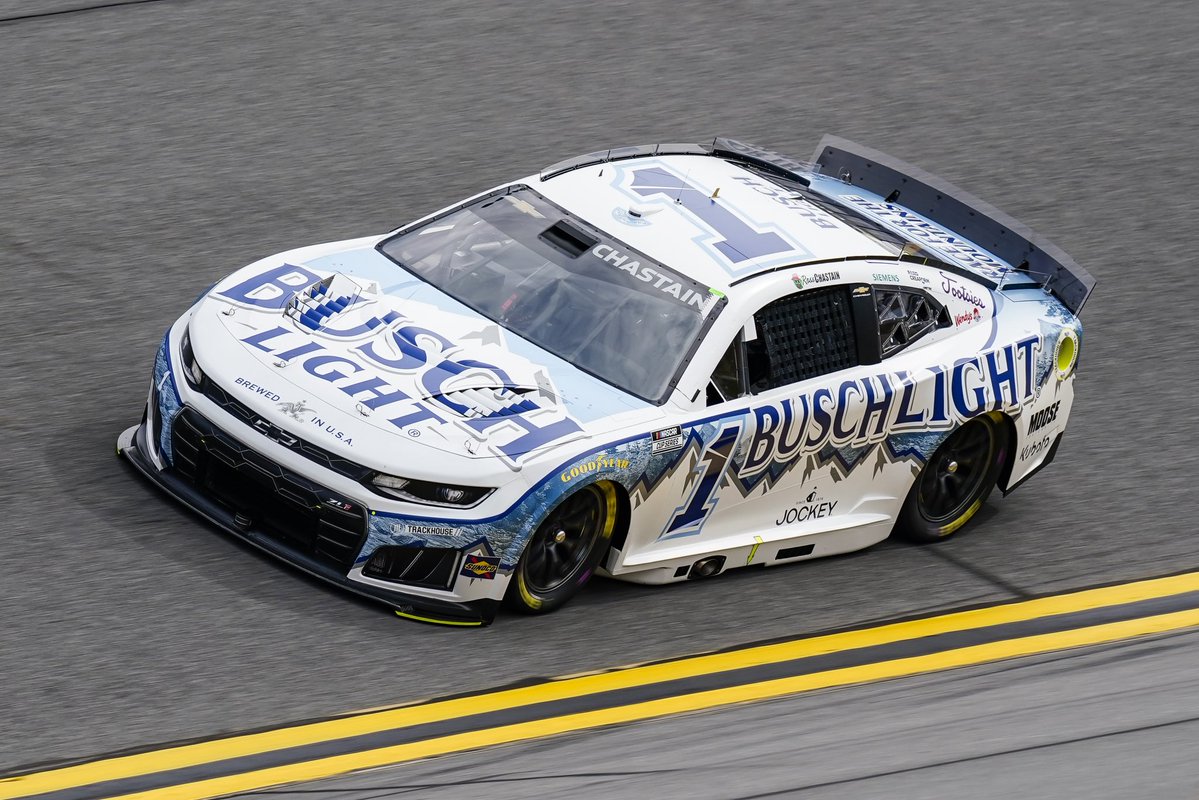 TeamTrackhouse's tweet image. Hello gorgeous