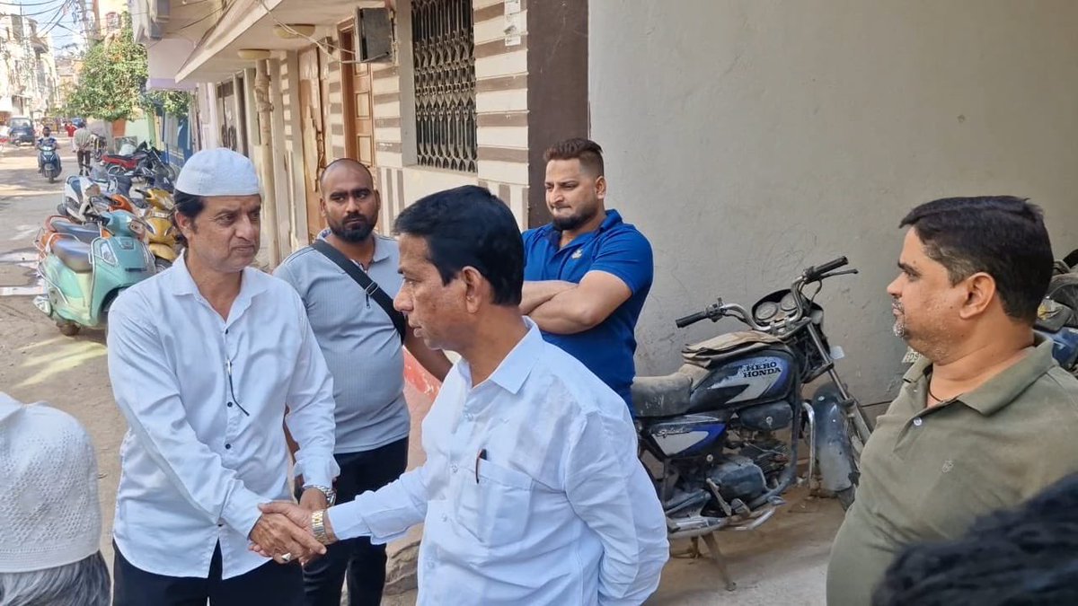 Muqtadar AIMIM Corporator tweet media