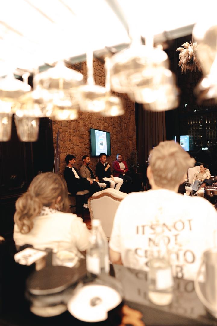 stablecon tweet media