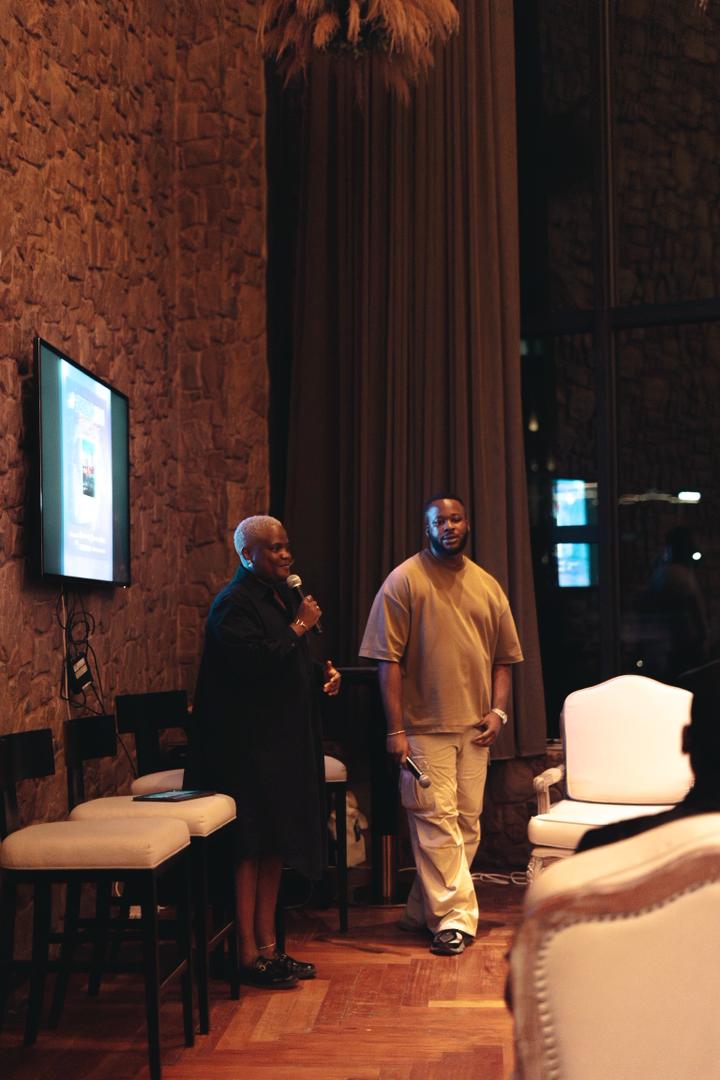 stablecon tweet media