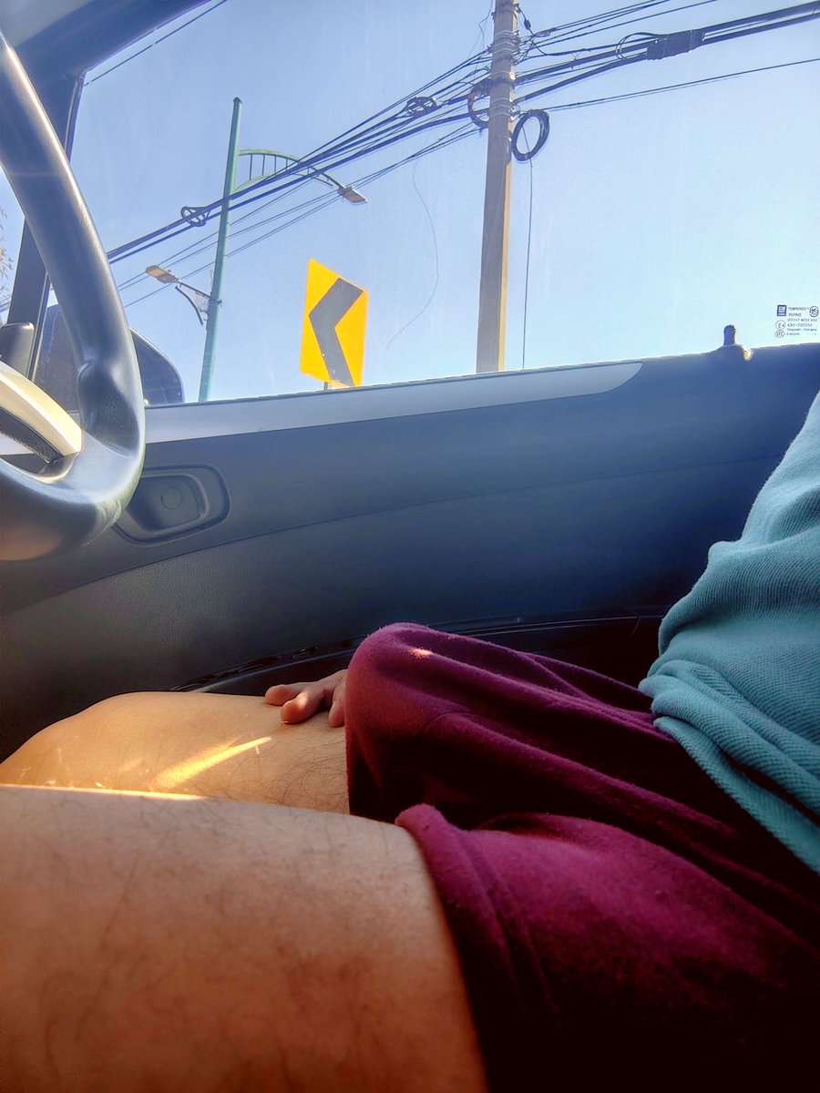 Frank69inter's tweet photo. Sigue tu camino, no te detengas, yo te llevo hasta dónde quieras llegar en mi Uber. 
Sígueme, agregame, vamos por más. 
#UberGay #cruisingbaños
#CruisingUber #UberMorbo #UberSex @CdmxEncuentro @cruizerapp @SODO_MEX @TheBlowers @cruizerapp @PARADISE_CDMX https://t.co/zT4ZcK5Oe5