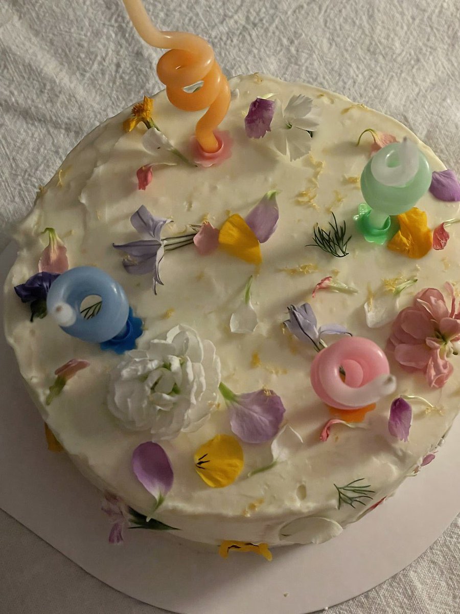 Ｄ⋆⋆ (@savemyd) on Twitter photo 