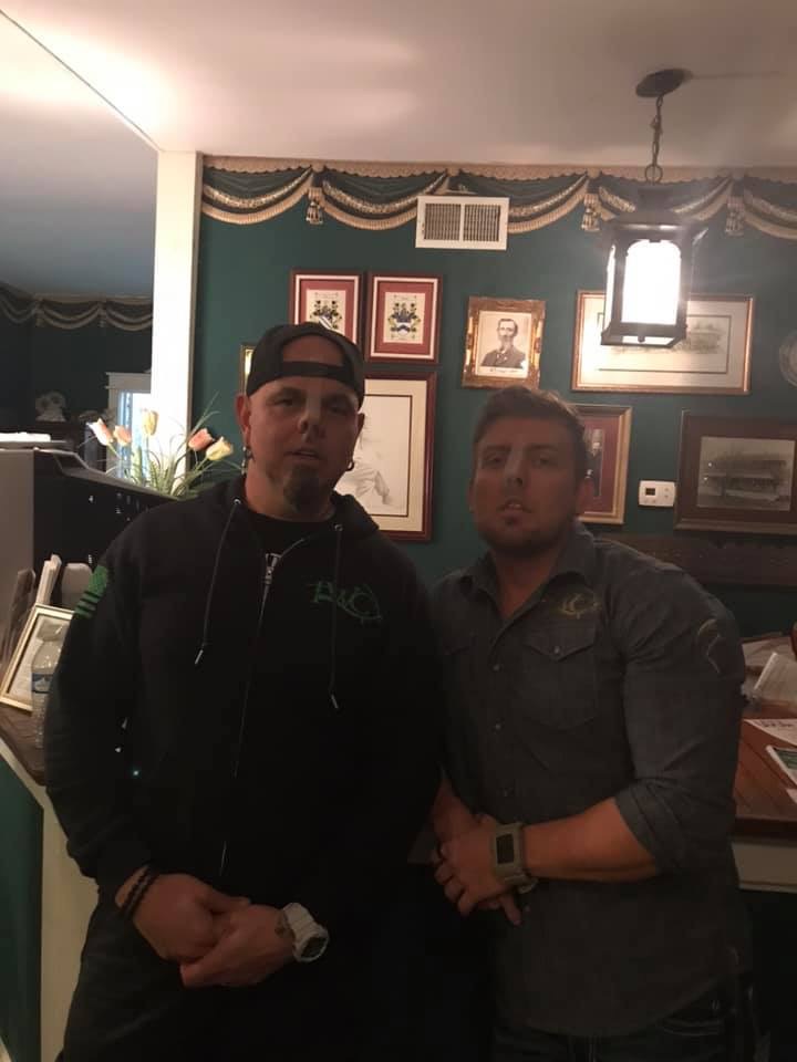 Wraith_Chasers's tweet photo. 𝐓𝐇𝐑𝐎𝐖𝐁𝐀𝐂𝐊 𝐓𝐇𝐔𝐑𝐒𝐃𝐀𝐘
Just hangin out at The Thomas House Hotel back in March, 2019.

#TBT #WraithChasers #paranormal https://t.co/epc9PgVtPC