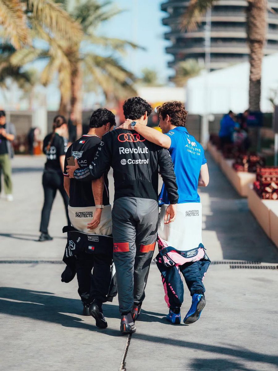 #Formula1 | 3 latinoamericanos en el #F1Testing de #Bahrain #F1
#ChecoPérez
#GabrielBortoleto
#FrancoColapinto