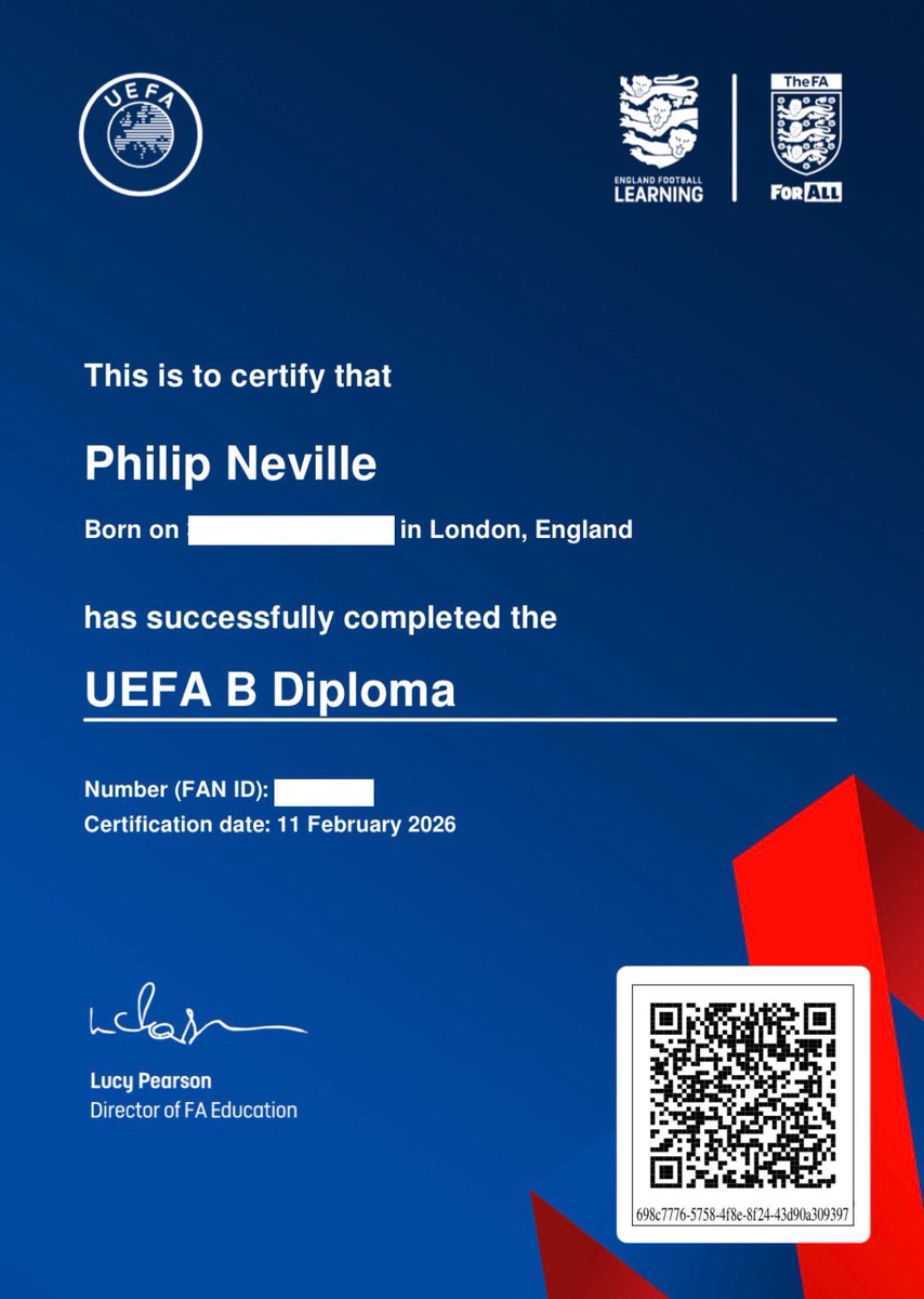 PhilipNev's tweet image. Nice to get this added to solidify learning and coaching around the adult game. Met some great people on the course. Added bonus for it to be hosted @HendonFC, and carry out my sessions with @WGCYouthFC 💚💜 #alwayslearning