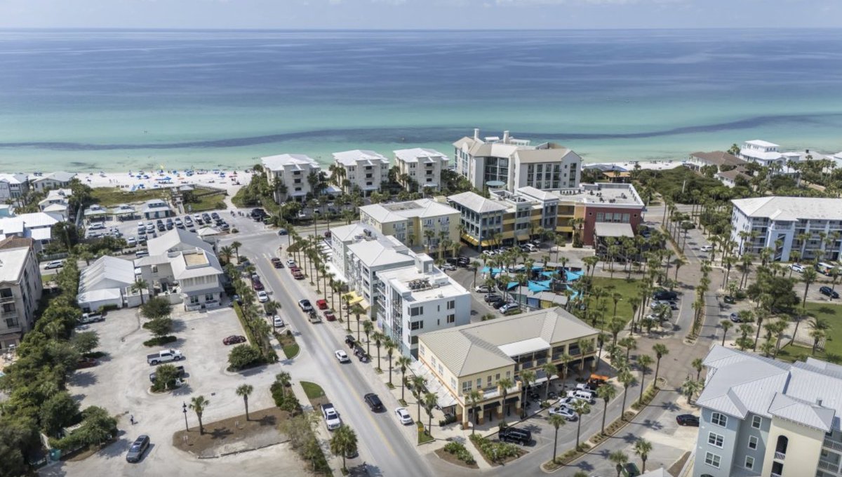 If you’re looking for the Best Stay on 30A, you found it. Gulf Place Caribbean 404 is a 2-bedroom, 2-bath that's your penthouse-vibe headquarters in Dune Allen Beach.

beautifulbeach.com/vacation-renta…

#30A #BeachfrontLiving #vacationrental #propertymanagement #beautifulbeaches