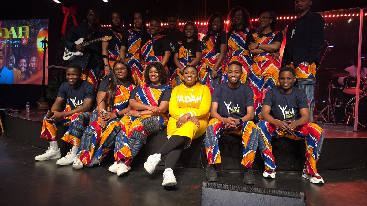 Sefunmifulani25's tweet photo. Yadah 2025 ๐!
MASSIVE shoutout to this INCREDIBLE team ๐!
Your dedication to rehearsals & powerful ministry at Yadah 3.0 was ABSOLUTELY EVERYTHING ๐.
HEARTFULLY grateful for you! ๐
Overflowing gratitude!
#Yadah2025 #UnforgettableWorship #ChosenTeam https://t.co/a4QZxMTsIP