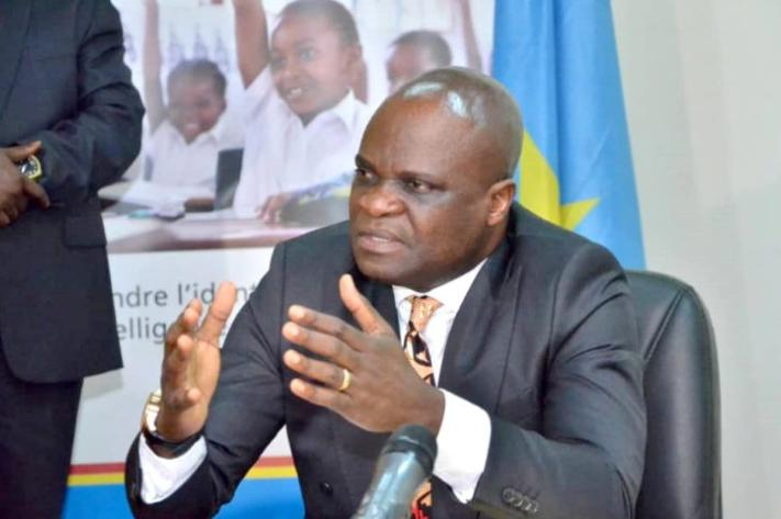 mediacongo's tweet photo. #RDC: « Le Président #Tshisekedi a fait des choses qu'aucun autre chef d'État n'a jamais faites », Willy #Bakonga, ancien ministre de l'#EPST et un très proche collaborateur de Joseph #Kabila, a salué le bilan actuel qu'il juge largement supérieur aux régimes précédents !
https://t.co/I5HXktqu9h