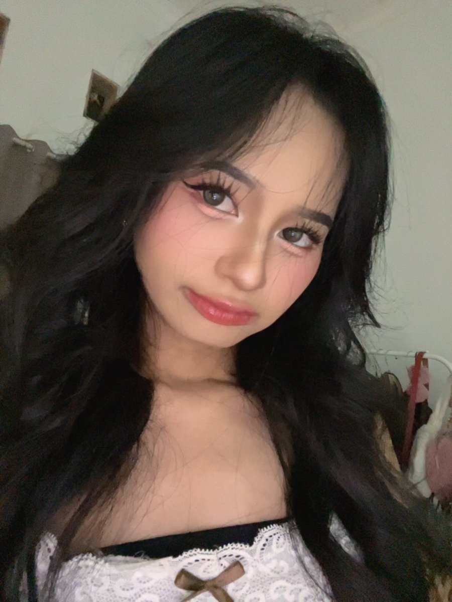 maudy mamahnya keonho tweet media