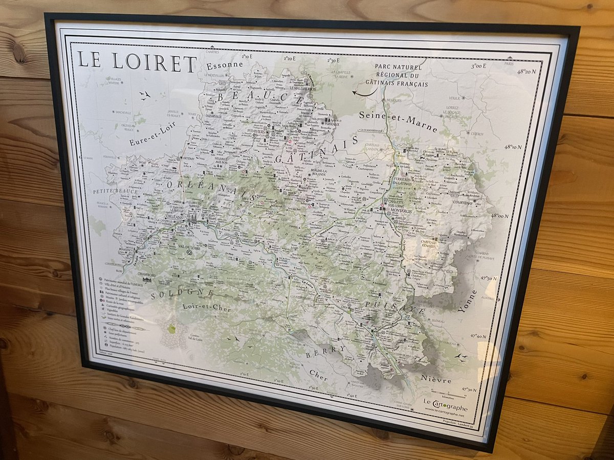 lecartographe's tweet photo. Allez je viens d’imprimer pour chez moi le #PosterCarto du #Loiret avec les forêts 🌳 🥰
Et bien c’est très beau 🍷
https://t.co/UOaTFNtrUl https://t.co/GCKwBbQMuS