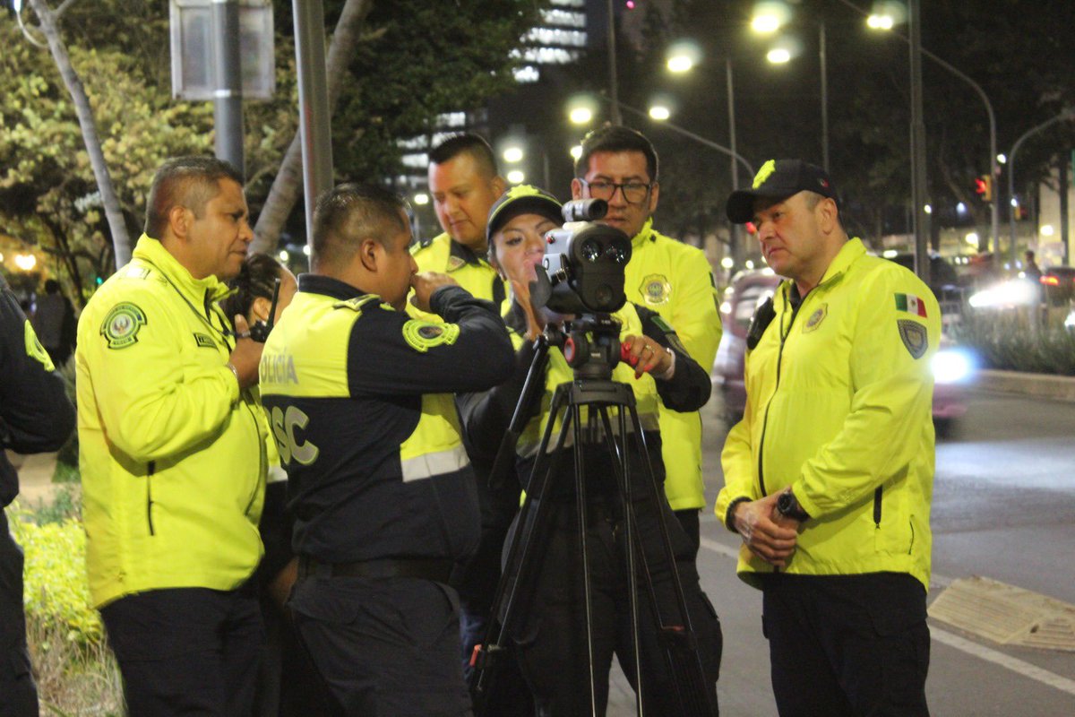 Our deepest appreciation to Secretary <a href="/PabloVazC/">Pablo Vázquez Camacho</a>, Undersecretary Cristian Sumano, and <a href="/ytebman/">Beatriz Valdez</a>. The <a href="/BloombergDotOrg/">Bloomberg Philanthropies</a>  <a href="/VitalStrat/">Vital Strategies</a> Initiative for Global #RoadSafety, &amp; the <a href="/grspartnership/">Global Road Safety Partnership</a> concluded a 3 day #SpeedEnforcement training with <a href="/SSC_CDMX/">SSC CDMX</a> 

#BIGRS