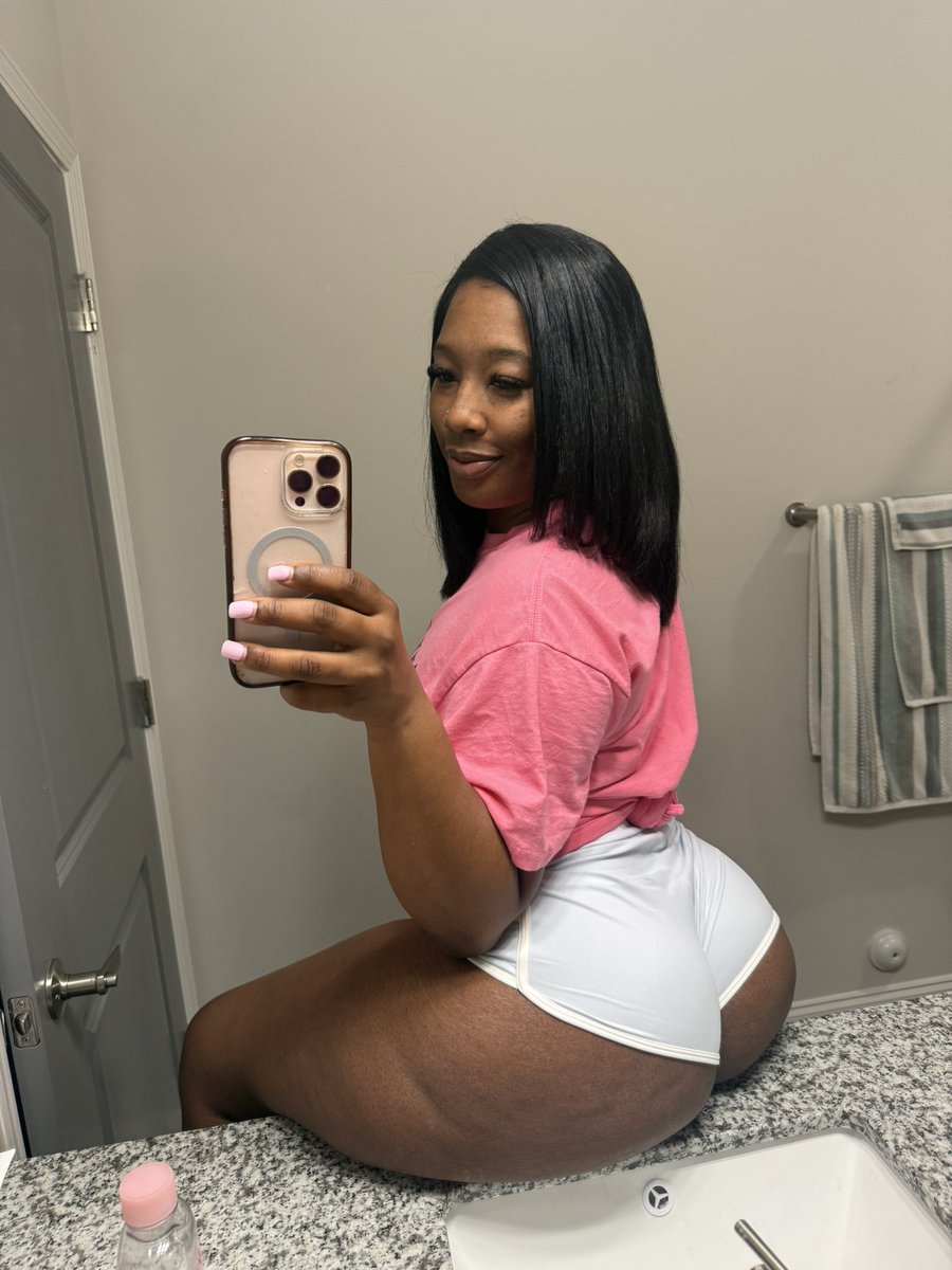 theresa Victoria tweet media