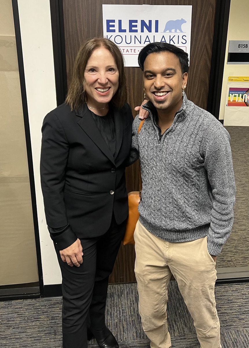 Great <a href="/LADemocrats/">Los Angeles Democratic Party</a> meeting last night — and loved catching up with my fab friend and our Lt. Governor <a href="/EleniForCA/">Eleni Kounalakis</a> ! 

She’s running now for State Treasurer and I hope she can earn your vote and endorsement too🗳️ ! #LA4Eleni #DemsDeliver