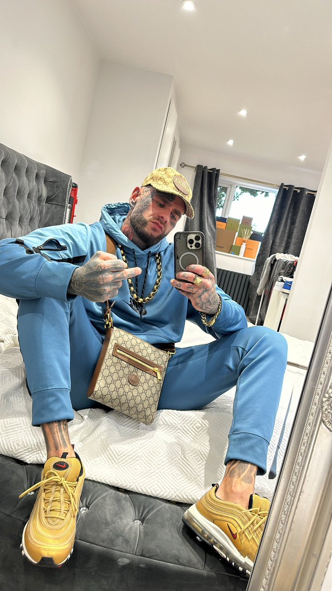 BIG HARRY🤪 tweet media