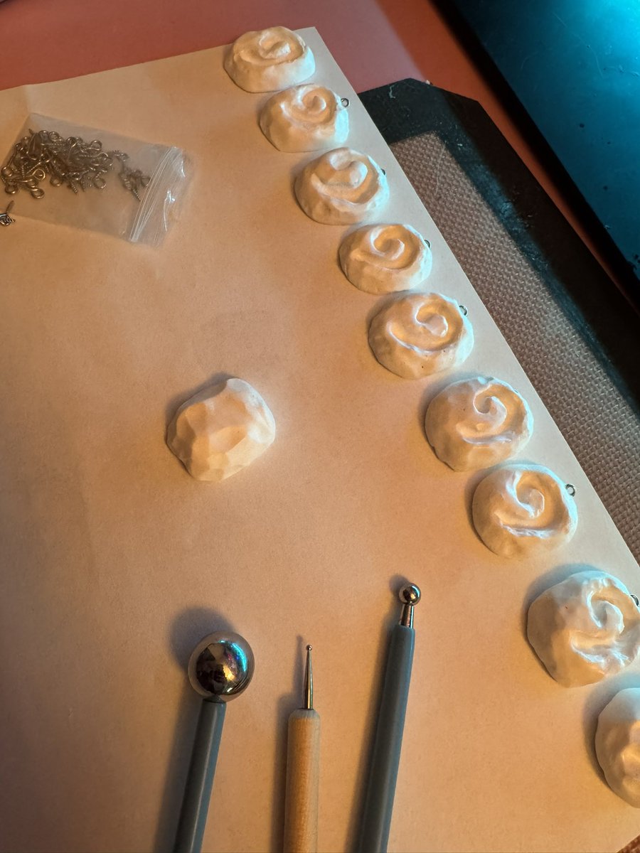 Liza.elios.cosplay tweet media