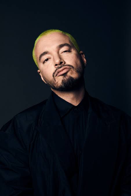JBalvinCharts's tweet photo. J Balvin (76,9M) superó a Shakira (76M) y se convirtió en el artista colombiano con más oyentes en Spotify. https://t.co/VSkjFtLBFx