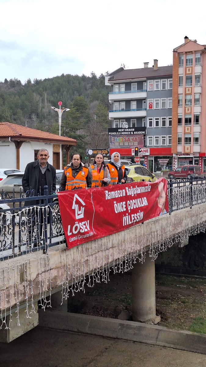 Ramazan bağışlarınızla #ÖnceÇocuklarİyileşsin
<a href="/losev1998/">LÖSEV</a> <a href="/ustunezer/">Dr. Üstün EZER</a> <a href="/hulya_unver/">Hülya ÜNVER</a> <a href="/julidearifoglu/">Dr.Julide Arifoğlu</a> <a href="/kastamonuvalilk/">Kastamonu Valiliği</a> <a href="/KastamonuEmniy1/">Kastamonu Emniyet Müdürlüğü</a> <a href="/KastamonuBeledi/">KastamonuBelediyesi</a>