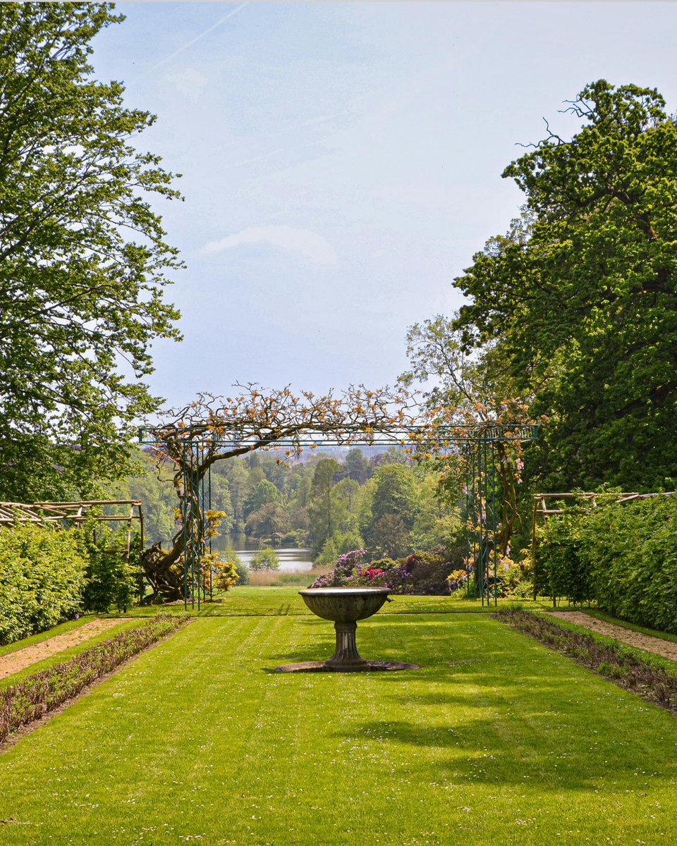 themoneydoc's tweet image. Thinking of selling part of your garden? It may trigger Capital Gains Tax, VAT or stamp duty depending on size and planning status. Get expert guidance before you sell. Book a consultation 01 278 5555 / hubs.ly/Q042ytVV0
 #TaxPlanning #CapitalGainsTax #PropertyAdvice