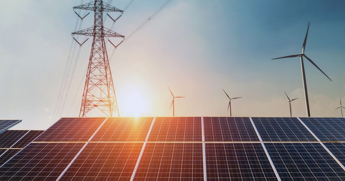 Missouri regulators are reviewing Ameren Missouri’s proposed Callaway Solar Project as part of the state’s evolving energy mix. The focus remains on balancing new generation with reliability and affordability.  A decision is expected later this year. 
krcu.org/news/2026-01-1…