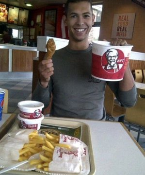 topguniversity_'s tweet image. Never k*ll yourself