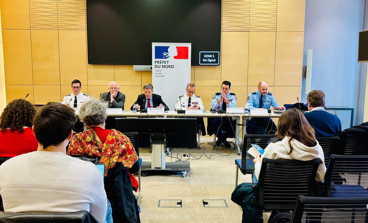 Image de Préfecture de la région Hauts-de-France et du Nord - #Sécurité #Nord

𝐋’𝐄́𝐭𝐚𝐭 𝐩𝐥𝐞𝐢𝐧𝐞𝐦𝐞𝐧𝐭 𝐞𝐧𝐠𝐚𝐠𝐞́ 𝐩𝐨𝐮𝐫 𝐥𝐚 𝐬𝐞́𝐜𝐮𝐫𝐢𝐭𝐞́ 𝐝