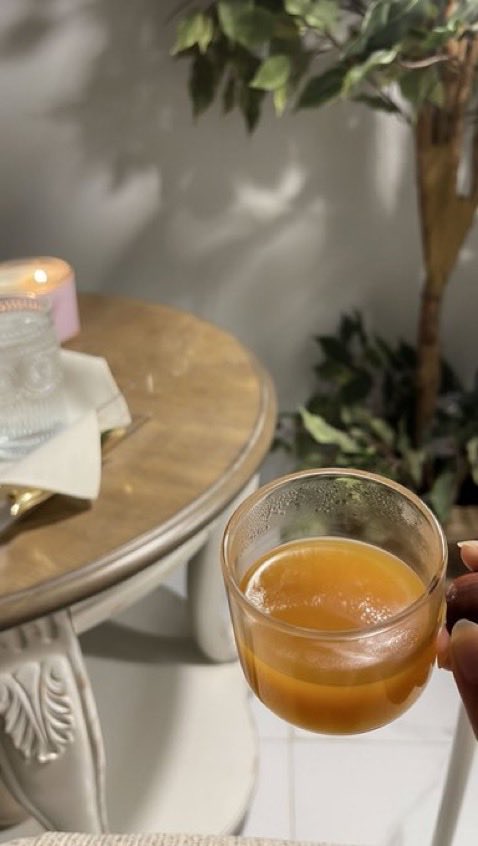 " ولنا في حُب القهوة حياة "🥹