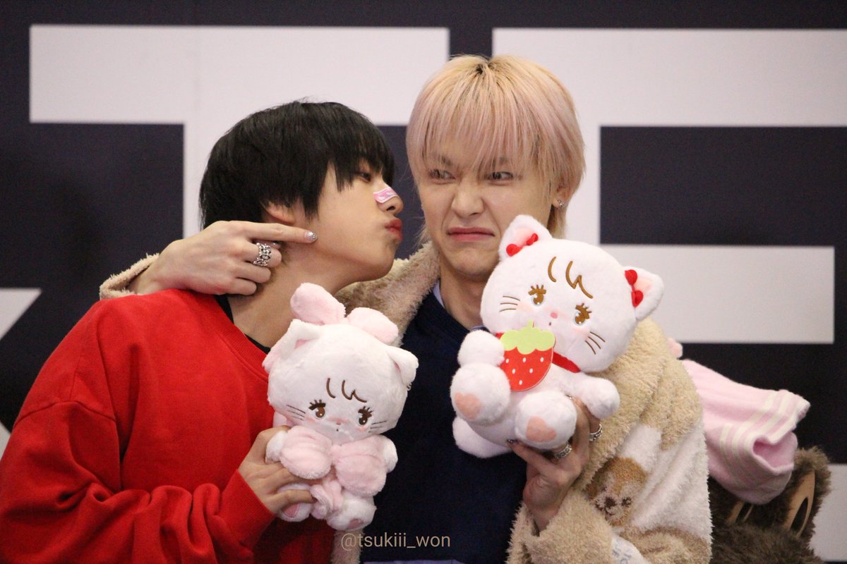 mindy ☀︎ (@curlymin) on Twitter photo 