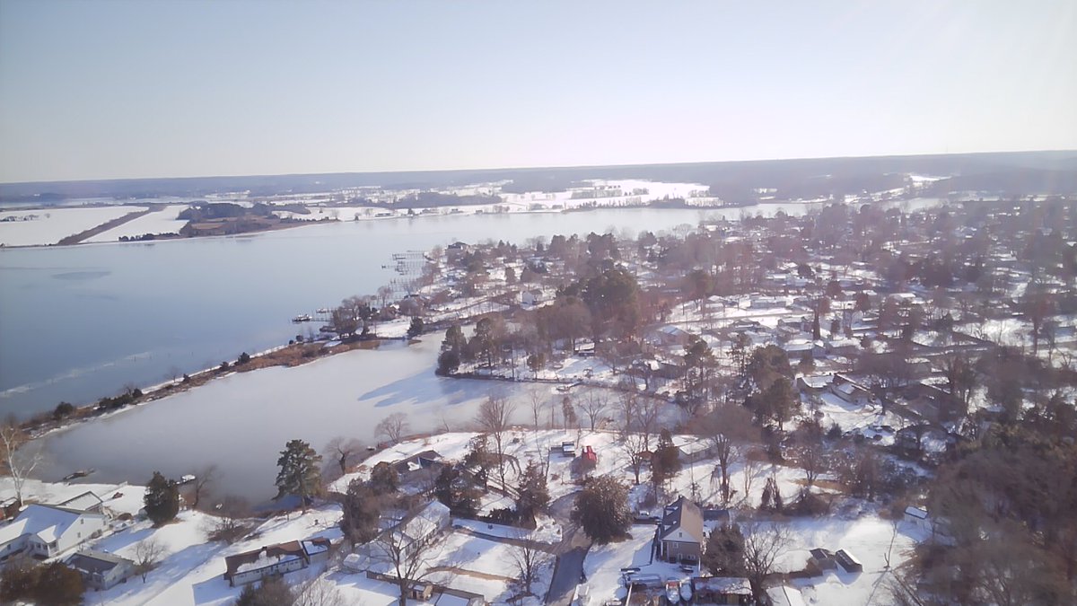 Fatcatgomoo's tweet photo. Winter Drone pics https://t.co/ljXnexcHsc