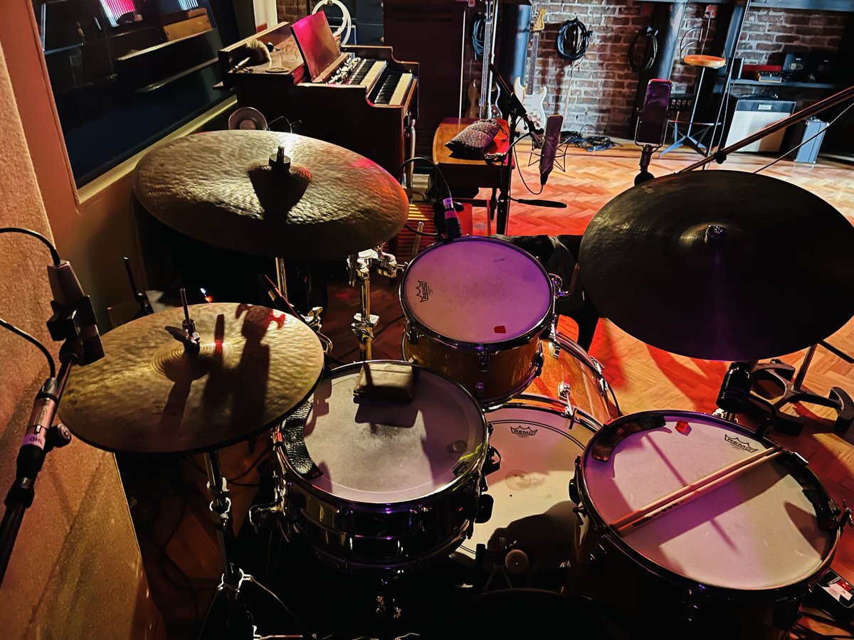 Setup from previous video. <a href="/InnovativePerc/">Innovative Percussion</a> 

@courtsquarerecordings 

#andrewmcneill #amcneilldrums #recording #studio #studiodrummer