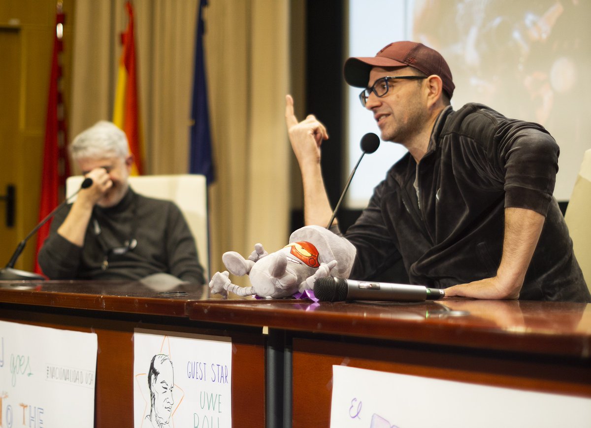 cinecutre's tweet photo. Más de 6.000 espectadores han pasado por #CutreCon XV para disfrutar/sufrir con lo mejor del peor cine de acción, ¡gracias a todos! Pronto subiremos a la web una selección de fotos de Txema Ferrando, ¡mientras pensamos en la catastrófica edición de 2027! https://t.co/ib1X3TR0ly