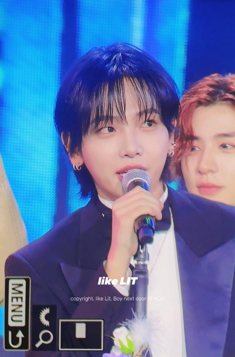 𝙇𝙞𝙩 tweet media