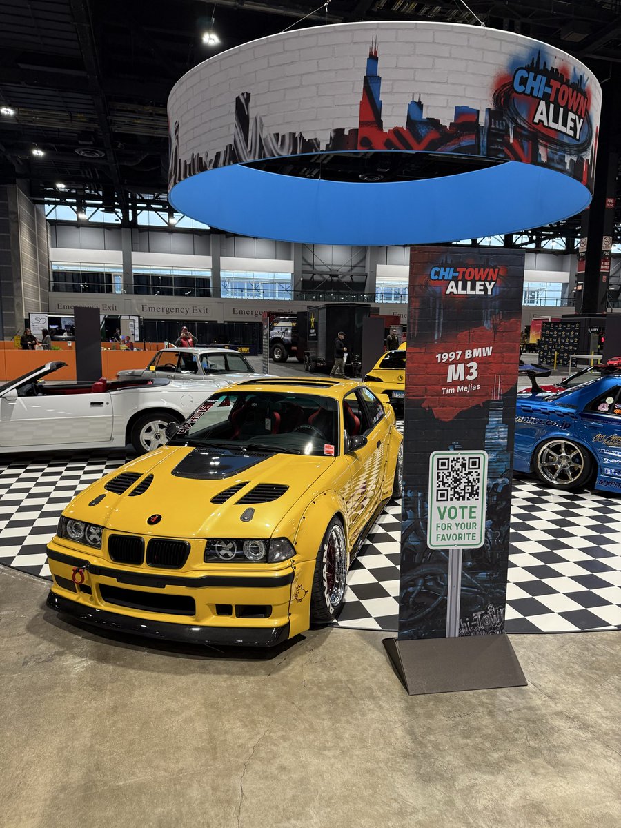 Chicago Auto Show tweet media