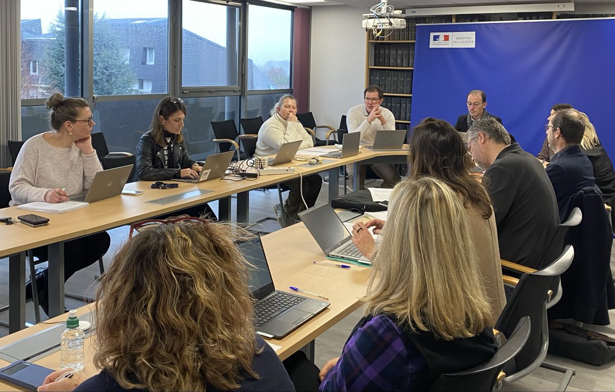 Parquet de BETHUNE tweet media