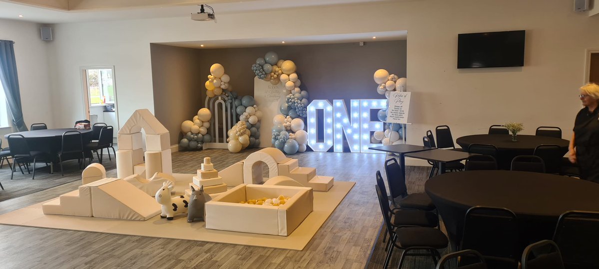 The £1m clubhouse at Thornton-Cleveleys Football Club is available for community use through-out the week on both days and evenings.

Possible funding available for group bookings.

ARTICLE ➡️ tinyurl.com/369amhpx

#TCFC #ALLRED 🔴