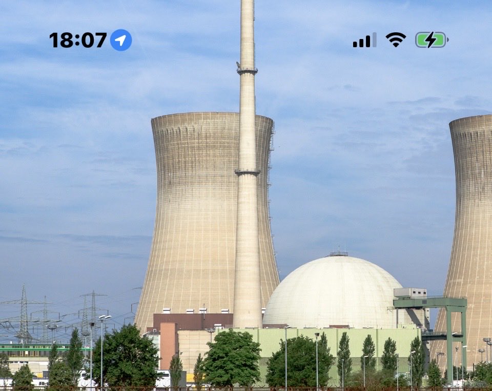 FranFerrante's tweet photo. Il network 100% #rinnovabili in audizione alla Camera: il ritorno al #nucleare in Italia, proposto dal Governo Meloni, è economicamente insostenibile, impraticabile e non necessario.
Rinnovabili e #accumuli sono le scelte più convenienti
https://t.co/Z3BKH6hubI https://t.co/I02cf4Sim3