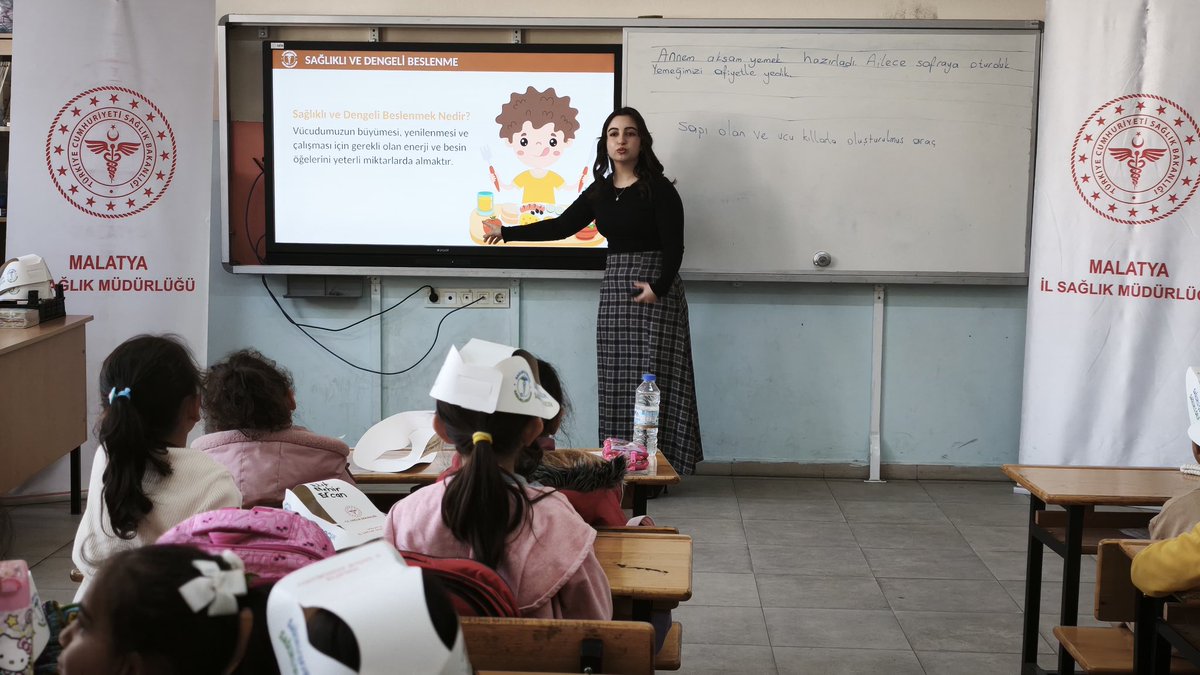 Müdürlüğümüz Diyetisyenleri tarafından Orduzu Kümeevleri İlkokulunda Sağlıklı Gelecek Sağlıklı Beslenme Eğitimi verildi. <a href="/meb_dhgm/">Destek Hizmetleri Genel Müdürlüğü</a>⁩ ⁦<a href="/omurfatih/">Ömür Fatih Karakullukçu</a>⁩ <a href="/mebisgb/">İşyeri Sağlık ve Güvenlik Birimi Daire Başkanlığı</a> ⁦<a href="/ozkan_meb/">Özkan AVCI</a>⁩ ⁦<a href="/MalatyaMem/">MALATYA İL MİLLİ EĞİTİM MÜDÜRLÜĞÜ</a>⁩ ⁦<a href="/behcet_bakir/">behçet bakır 🇹🇷</a>⁩ ⁦<a href="/MAvsar44/">Avşar</a>