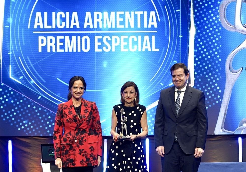 sclaic_oficial tweet media