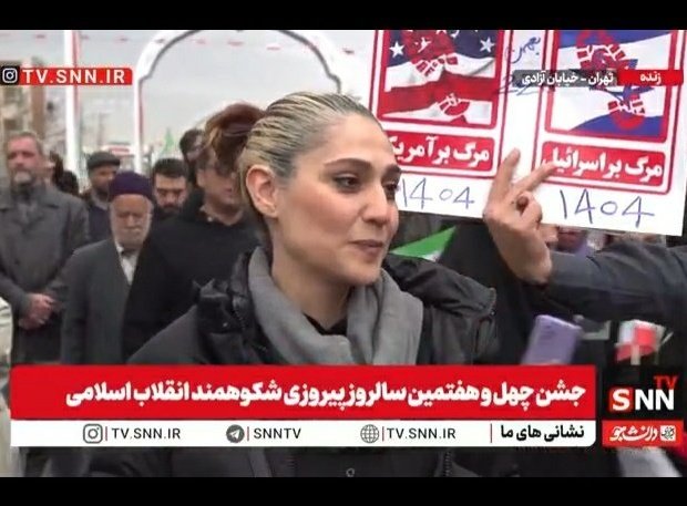 YaarGhadimi's tweet photo. چپ‌ها:
مقابل شاه                                کنار آخوند https://t.co/TQ7mNArIcW