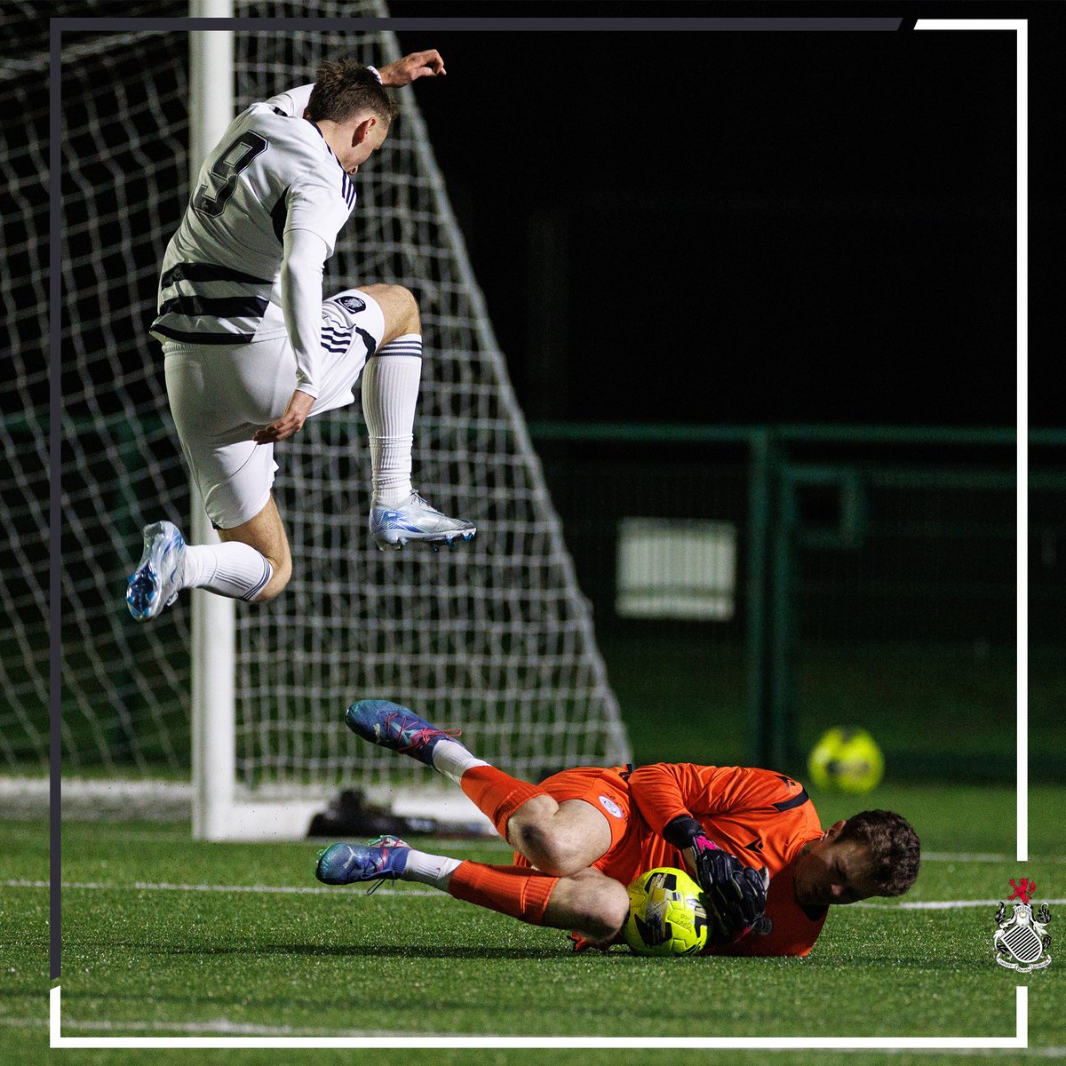 Ian Cairns 📷 tweet media