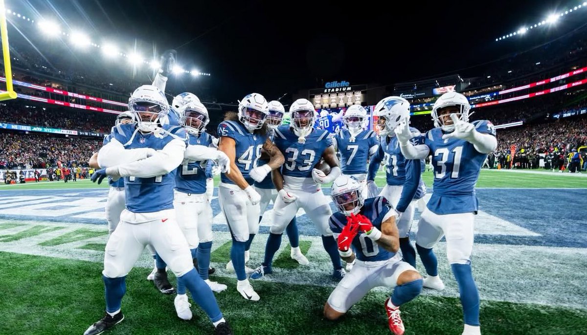 #Patriots CB Christian Gonzalez’s most recent Instagram post:

“Let It Sting. 

But Don’t Let It Take Away What WE Did. 

Psalm 16:8”

(📸 christian.gonzalez3)
