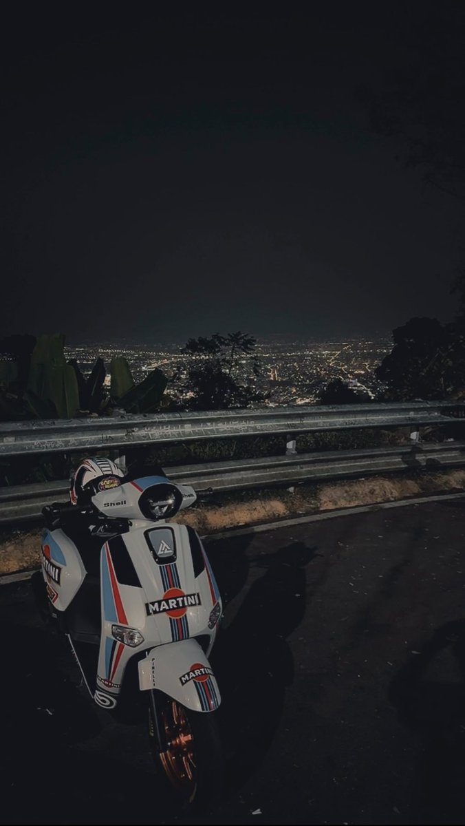 ขับรถเล่นตอนกลางคืน มันก็ได้อีกฟิวนึง 😄
แต่เสียดาย อากาศเริ่มร้อนท บรรยากาศเริ่มแย่ลง 🫠

#เชียงใหม่ #ลำพูน #ขี่รถเที่ยว